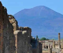 Travel insurance for Pompeii